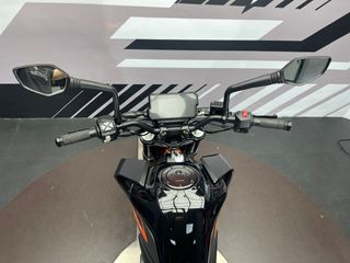 KTM 125 Duke ABS - Negra/Naranja
