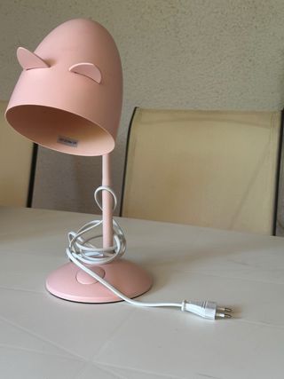 Lámpara infantil rosa con orejas