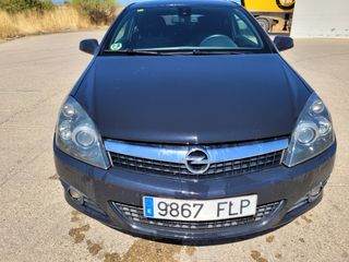 Opel Astra 2007