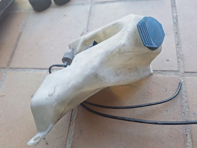 Depósito limpiaparabrisas Polo 6N2