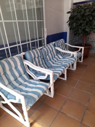 3 sofás jardín - blanco y azul