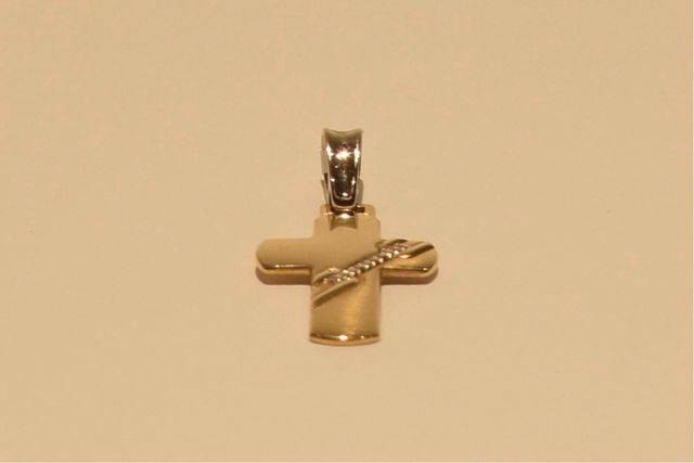 CRUZ DE ORO 18K/3.5Gr
