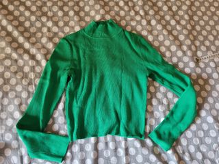 Top H&M verde a maniche lunghe