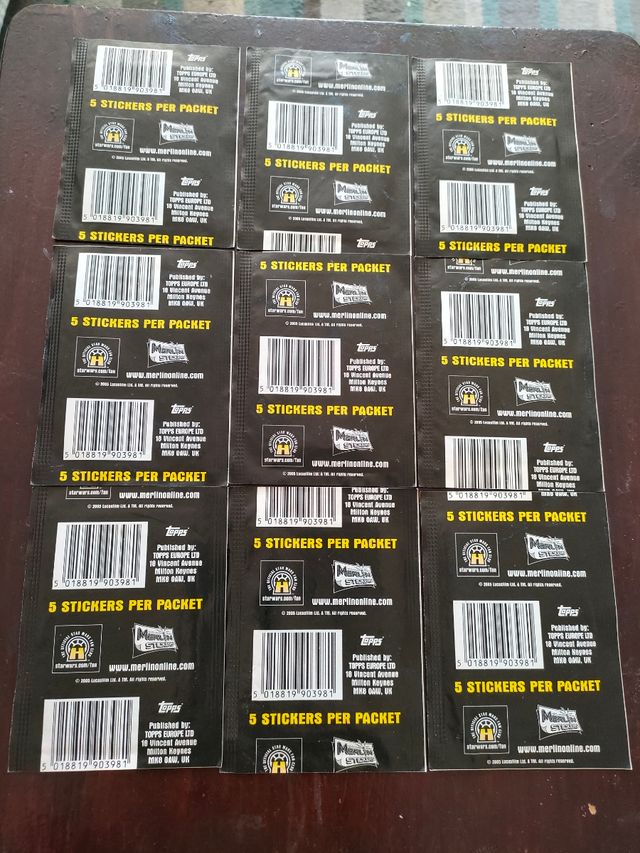 9 sobres cromos Star Wars III Revenge of the Sith.