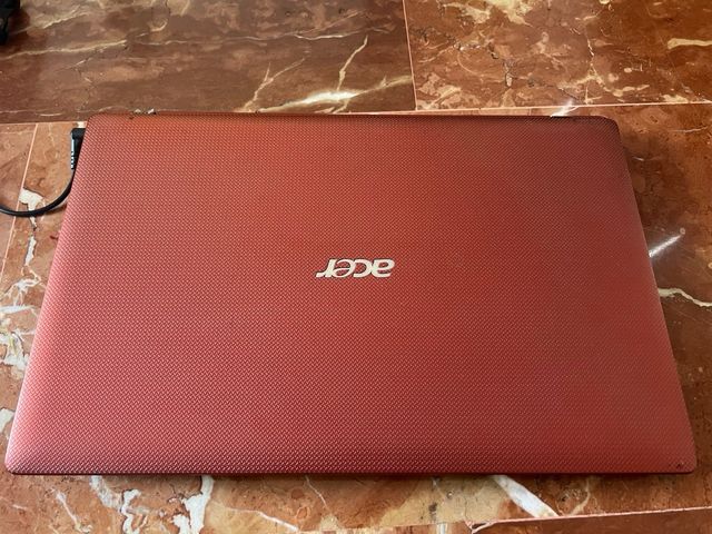 Se vende lote de portátiles formateados