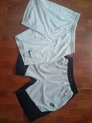 2 Shorts Nike Blanco-Negro