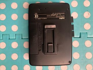 Walkman  Sanyo MGR-715