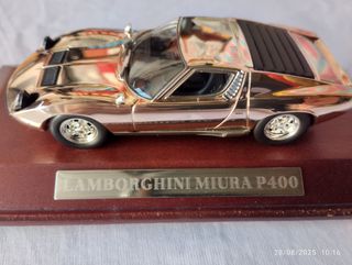Lamborghini Miura P400  