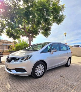 Opel Zafira Tourer 2017