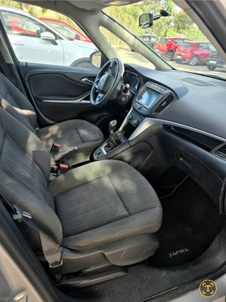 Opel Zafira Tourer 2017