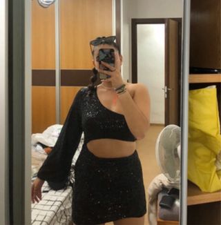 Vestido negro lentejuelas - Talla M.