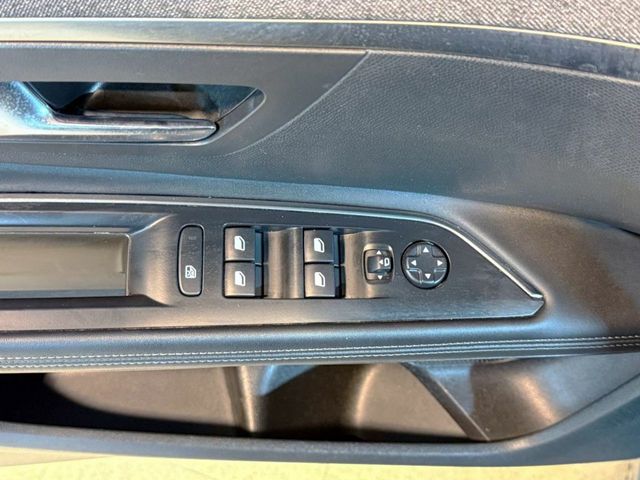 Peugeot 5008 Allure 1.5L BlueHDi 96kW (130CV) S&S