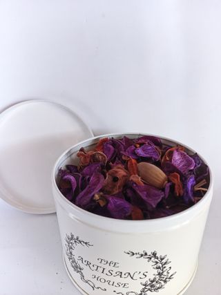 CAJA METÁLICA BLANCA ESMALTADA