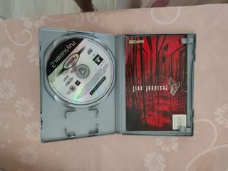 Pack Resident Evil Outbreak, Code Verónica y 4