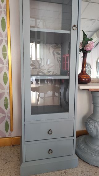 Vitrina azul vintage