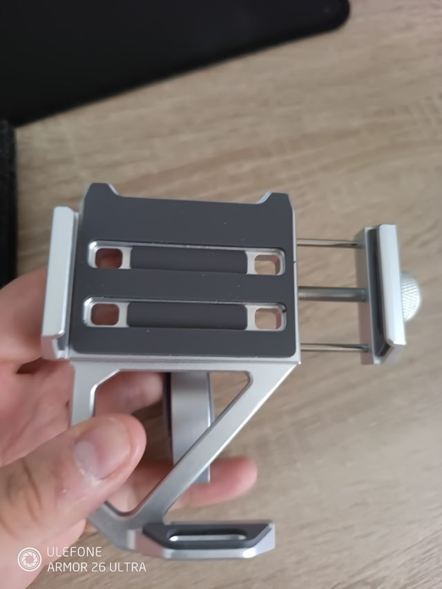 Soporte móvil moto/bici aluminio buena calidad