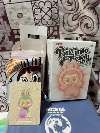 Labubu, Dragon & lazy yoga
lotto 