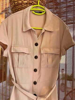 Mono Bershka beige 