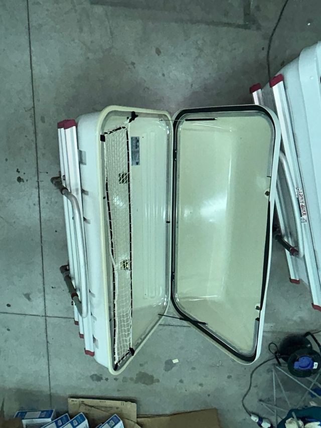 Cofre trasero FIAMMA autocaravana ORIGINAL