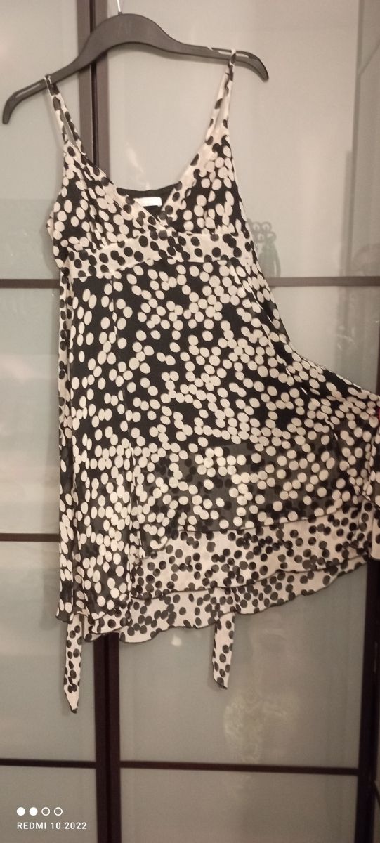 Vestito a pois beige e nero