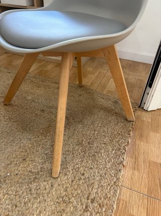 4 sillas grises polipiel/madera
