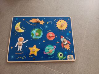 Puzzle espacial infantil
