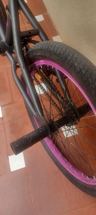 Bicicleta BMX Muddy Fox