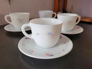 Juego de tazas y platillos - Vintage