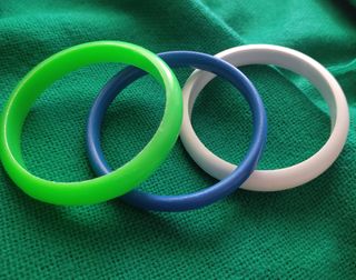 Pulseras sevillanas tamaño mediano