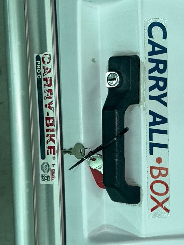 Cofre trasero THULE autocaravana ORIGINAL