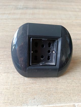 16 Mecanismos completos BTICINO Living