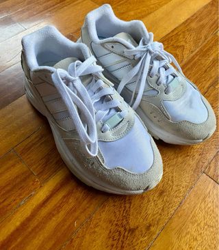 Adidas Retropy F90 beige e bianco 