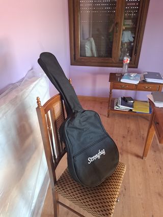Guitarra clásica + funda