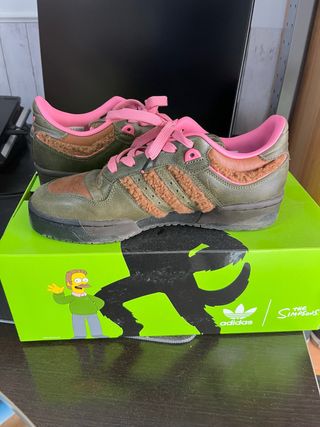 Adidas Rivalry 86 Low x Simpsons