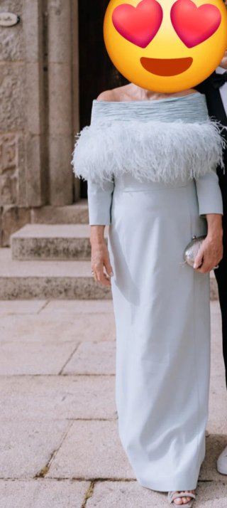 Precioso y elegante vestido de invitada-madrina