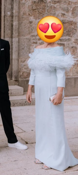 Precioso y elegante vestido de invitada-madrina