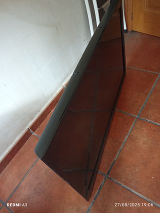 TV LG 42" negra