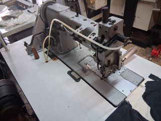 Maquina Durkoop de hacer bolsillos de vivos