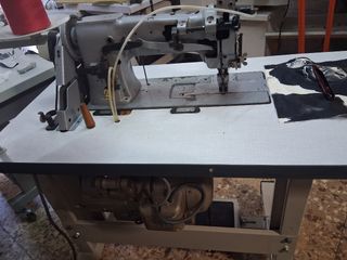 Maquina Durkoop de hacer bolsillos de vivos