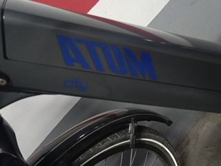 BH Atom City Wave - Bicicleta eléctrica