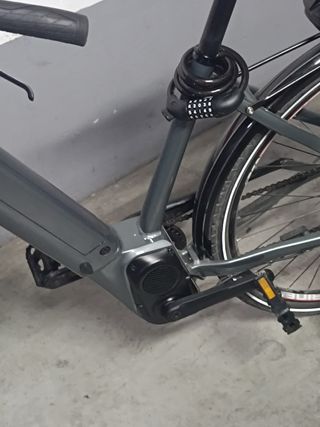 BH Atom City Wave - Bicicleta eléctrica