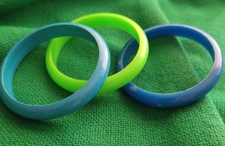 Pulseras sevillanas tamaño mediano