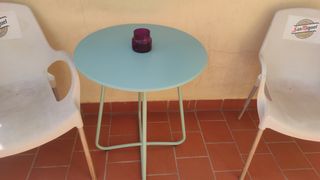 Mesa metalica exterior - Verde, como nueva 