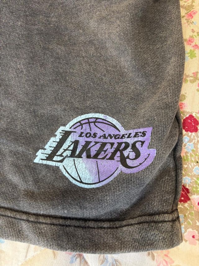 Shorts Lakers gris-morado