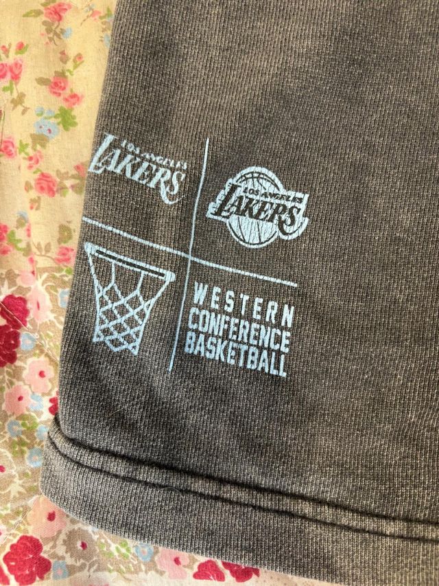 Shorts Lakers gris-morado