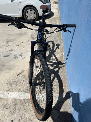 Año 2023 MTB Scott Scale 925 Carbono