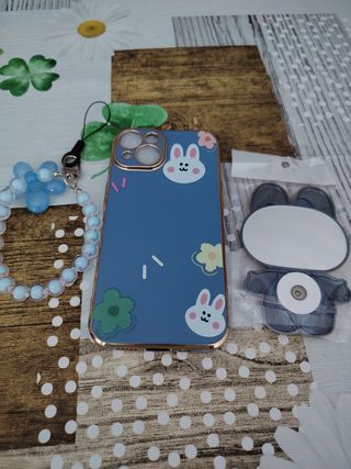 Funda iPhone 14 + Accesorios