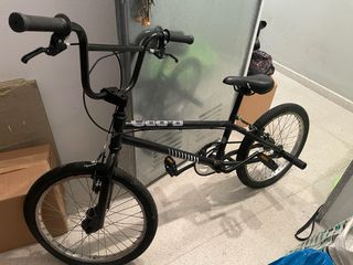 Bicicleta BMX Pro negra
