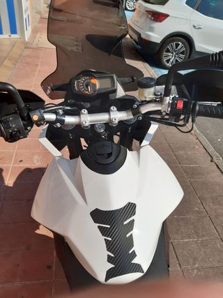 KTM 990 Supermoto