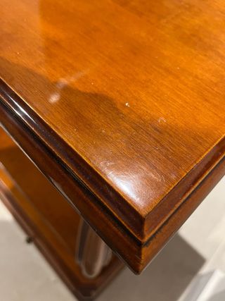 Mesa auxiliar nogal - TV